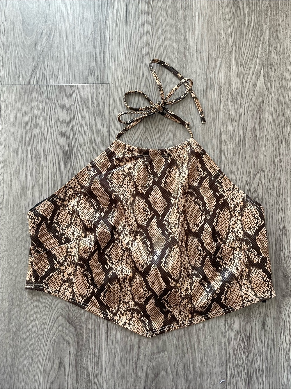 Y2K VTG EXQUS snakeskin print halter tie back top